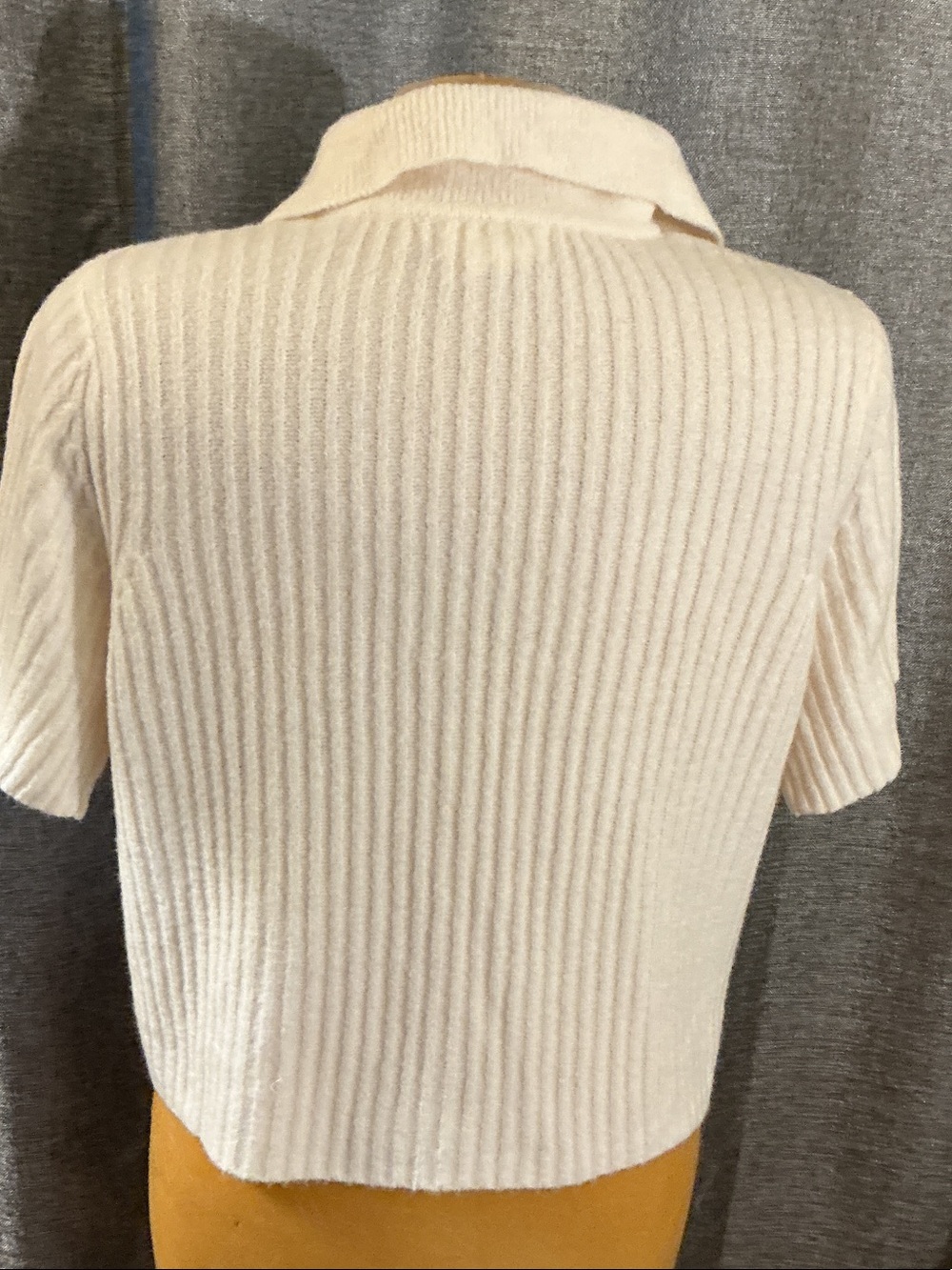 Jessica Simpson Cream Ribbed Short-Sleeve Button-Up Cardigan - Picture 3 of 4
